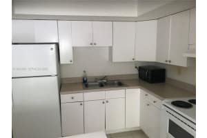 206 NE 3rd St #10, Hallandale Beach, FL 33009, - MLS#A11923468