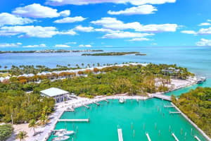 6403 Gulf Of Mexico Blvd 403, Marathon