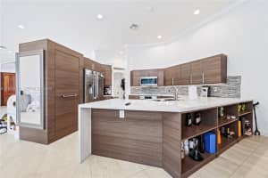 2994 Oakbrook Dr, Weston, FL 33332, - MLS#A11923512