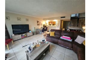 8401 W Sample Rd 10, Coral Springs