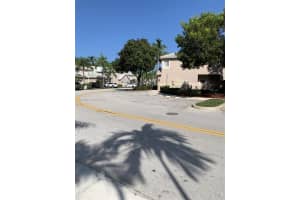 2070 Madeira Dr #5, Weston, FL 33327, - MLS#A11923596