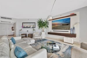 7000 Island Blvd 1701 Aventura, FL 33160 - MLS#A11923641