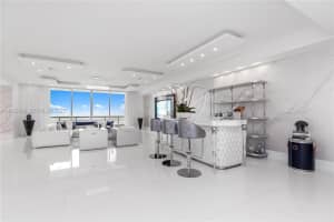 17875 Collins Ave Ph4701 Sunny Isles Beach, FL 33160 - MLS#A11923669