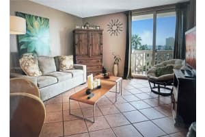 1020 Meridian Ave APT 608, Miami Beach, FL 33139, - MLS#A11923673