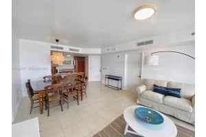 17201 Collins Ave 1009 Sunny Isles Beach, FL 33160 - MLS#A11923697