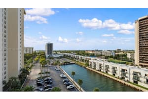 11111 Biscayne Blvd 9h, Miami