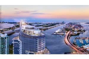 851 Ne 1st Ave 4911, Miami