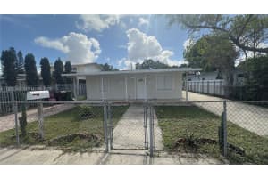 580 E 47th St Hialeah, FL 33013 - MLS#A11923740