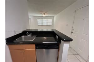 620 S Park Rd # 15-2, Hollywood, FL 33021, - MLS#A11923766