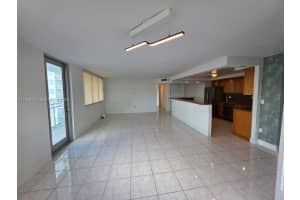 7135 Collins Ave 725, Miami Beach