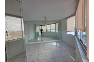 7135 Collins Ave APT 725, Miami Beach, FL 33141, - MLS#A11923775