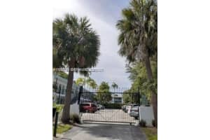 645 Ne 77th St 8, Miami