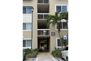 7720 Camino Real E407, Miami