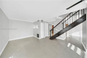 6864 Sw 114th Pl G61, Miami