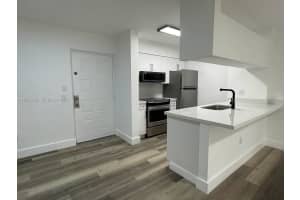 440 S Park Rd 4-306, Hollywood