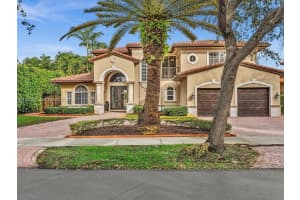 8123 Nw 161st Ter, Miami Lakes 8123 Nw 161st Ter, Miami Lakes