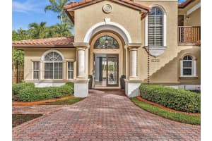 8123 Nw 161st Ter Miami Lakes, FL 33016 - MLS#A11923867