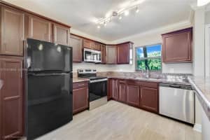 3361 NW 85th Ave APT 201, Coral Springs, FL 33065, Sold 06/15/26