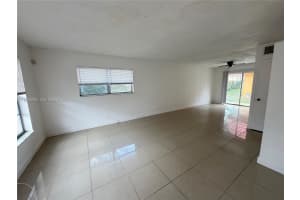 5327 NW 27th St D4, Lauderhill, FL 33313, - MLS#A11923886