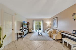 4111 Stirling Rd 502, Dania Beach 4111 Stirling Rd 502, Dania Beach