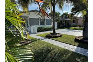 28 SE 4th St, Dania Beach, FL 33004, - MLS#A11923966