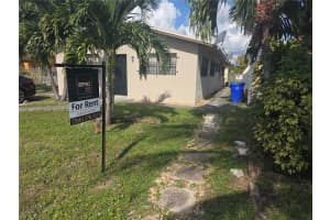 2481 NW 13th Ct #1-2, Fort Lauderdale, FL 33311, - MLS#A11923986