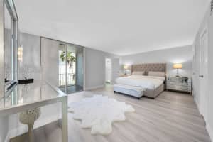 707 Ne 27th Ave, Hallandale Beach