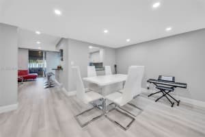 707 NE 27th Ave, Hallandale Beach, FL 33009, - MLS#A11923988