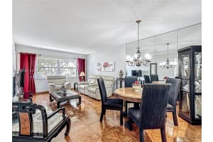 5001 Nw 34th St 205 Lauderdale Lakes, FL 33319 - MLS#A11924042