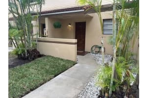 6346 Sw 136th Ct 107-h, Miami
