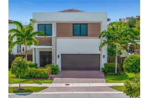 268 Ne 210th Way, Miami