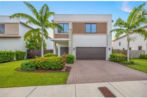 268 Ne 210th Way Miami, FL 33179 - MLS#A11924061