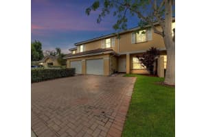 5332 Nw 89th Ave Sunrise, FL 33351 - MLS#A11924078