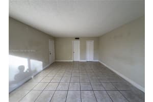 6930 Miami Gardens Dr 1 307, Hialeah, FL 33015, - MLS#A11924082