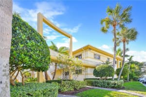1152 99th St APT 27, Bay Harbor Islands, FL 33154, - MLS#A11924092