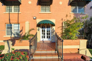 3409 S Le Jeune Rd 4 Coral Gables, FL 33134 - MLS#A11924114