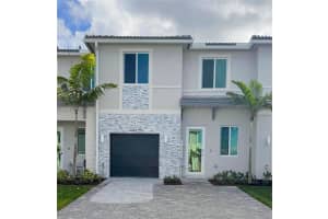 632 Se 14th Ct 632, Homestead