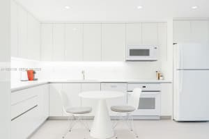 2301 Collins Ave 636, Miami Beach