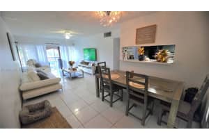 5991 Washington St APT 225, Hollywood, FL 33023, - MLS#A11924155