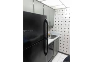 5991 Washington St APT 225, Hollywood, FL 33023, - MLS#A11924155