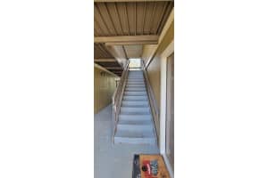 13285 Arbor Pointe Cir APT 201, Tampa, FL 33617, - MLS#A11924162