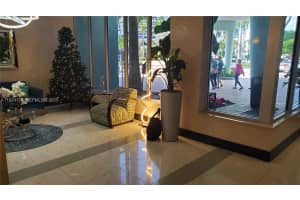 MLS# A11924173, Hollywood, Florida 33019