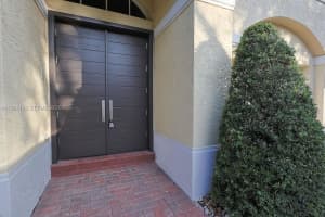 6853 Nw 113th Pl Doral, FL 33178 - MLS#A11924185