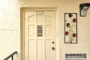 9800 N Hollybrook Lake Dr 210 Pembroke Pines, FL 33025 - MLS#A11924192