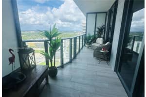 121 Ne 34th St 3014, Miami