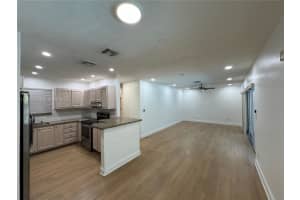 2731 N 72nd Way, Hollywood