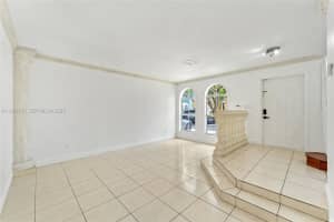 10819 Nw 51st Ln Doral, FL 33178 - MLS#A11924215