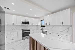 3850 Nw 188th St Miami Gardens, FL 33055 - MLS#A11924217