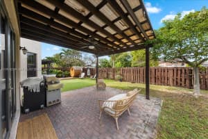 984 Nw 104th Ave Miami, FL 33172 - MLS#A11924239