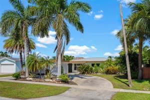 201 Se 12th St Pompano Beach, FL 33060 - MLS#A11924256